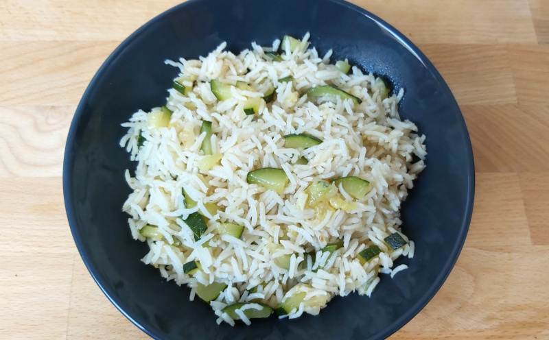 cukkinis rizs